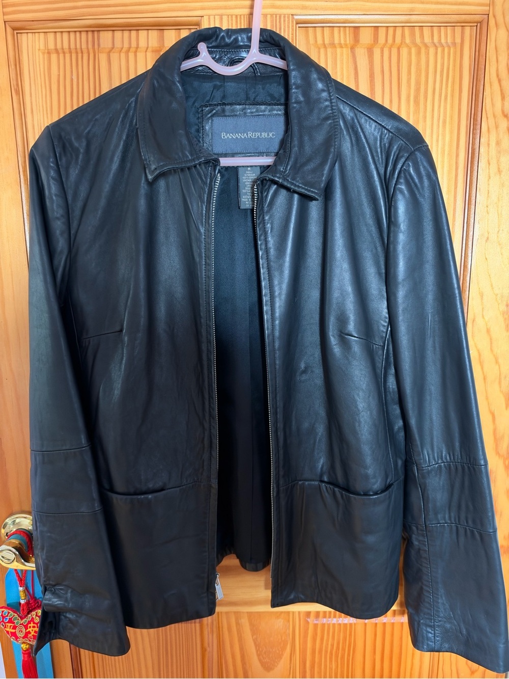 Banana Republic Women’s Black Leather Bomber Jacket
